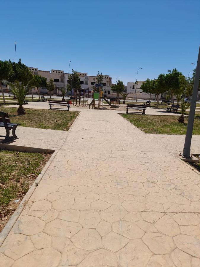 Appartement Nador Wifi Gratuit Clima Mobile Exteriör bild